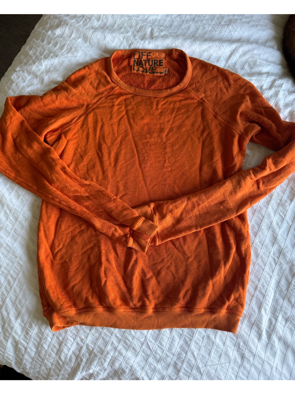 NWOT FREECITY SWEATER